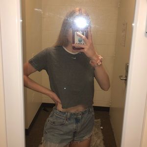 NIKE | vintage gray self cropped tee